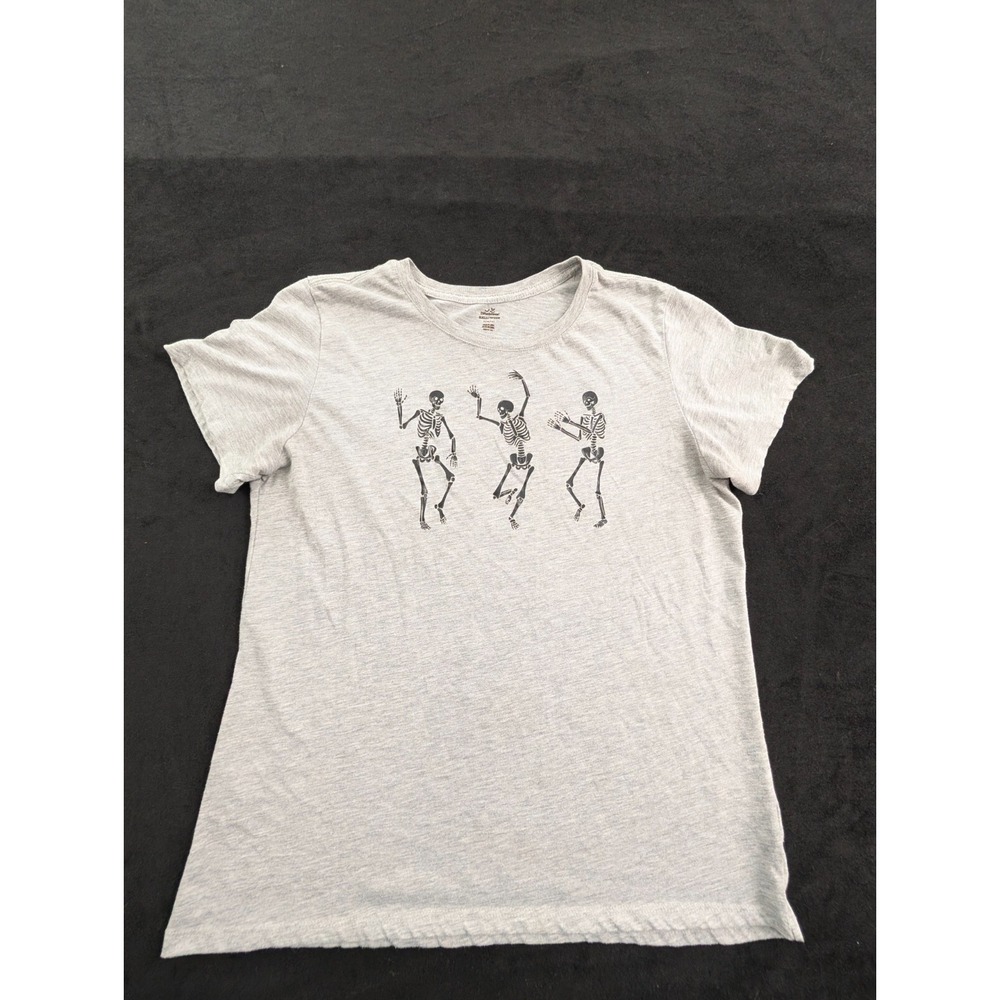 Dancing Skeletons Halloween‎ Gray Short Sleeve Polyester Blend T-Shirt Women's L